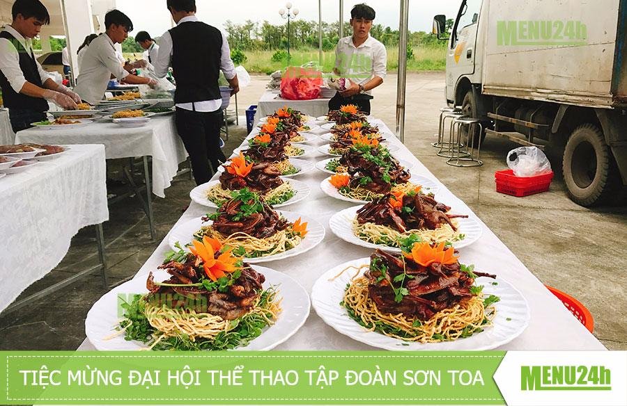 Một số món ăn trong tiệc hội thao tập đoàn TOA