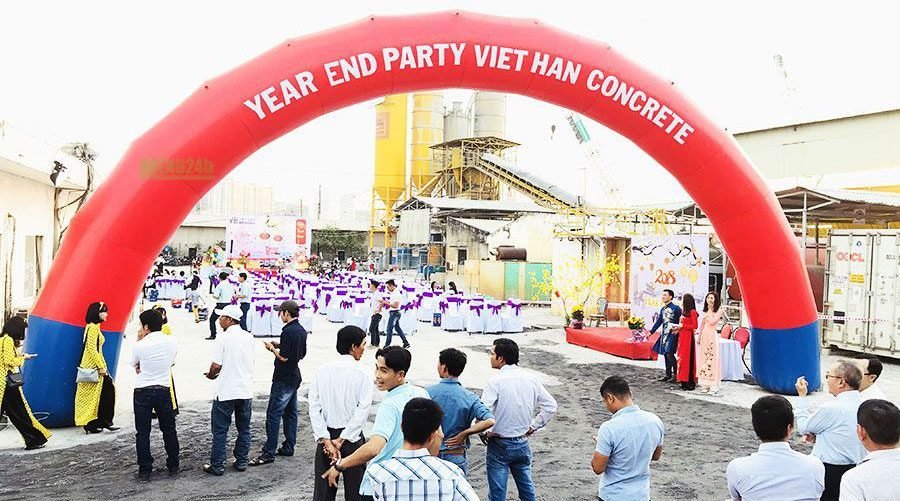 tổ chức chương trình year end party