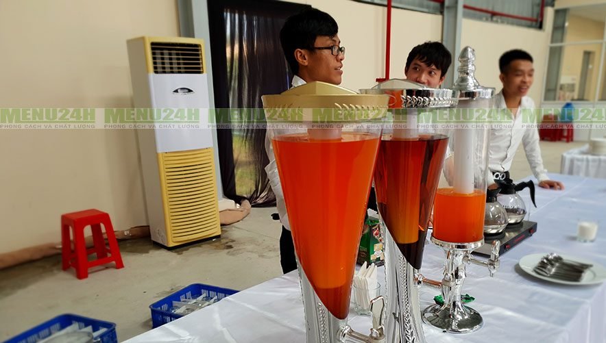 Phần ẩm thực tea break trước giờ tổ chức