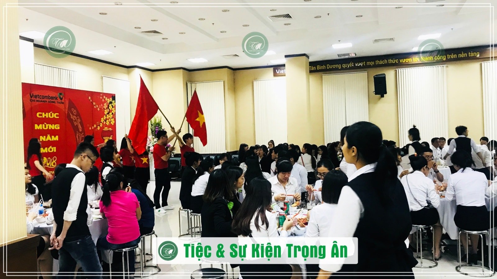 Tổ chức tiệc tất niên Vietcombank Chi Nhánh Sóng Thần
