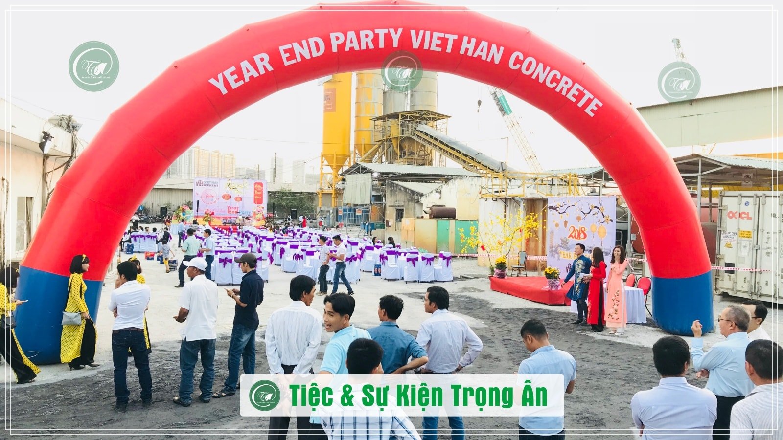 Tổ chức tất niên Trạm trộn bê tông Việt Hàn